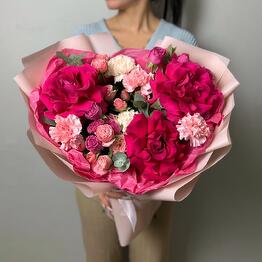 Gentle Flowers Lessner