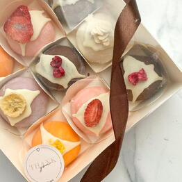 Rufous.cake