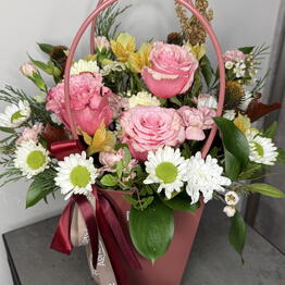 Agness Flowers & Home