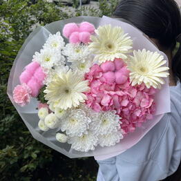RAYYAN FLOWERS