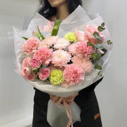 Праздник FLOWERS