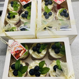Sweet box