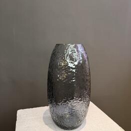 Стильная серая ваза
