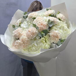 Beautiful Flowers na Mozhayskom shosse
