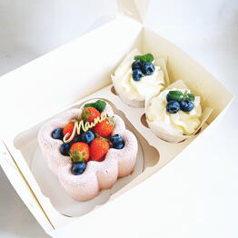Dessert cake