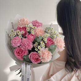 BLOOM
