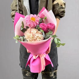 Be happy/Flowers/Вalloons/Presents