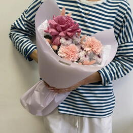 HELLO, MAY!