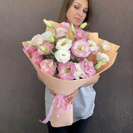 Floristicheskaya masterskaya Lary Karban