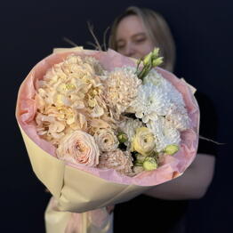 Amore Flowers