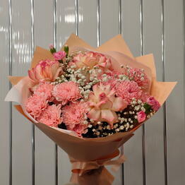 ROYAL ROSE 🌹🌹🌹