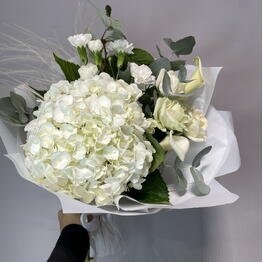 Jules Flower Atelier