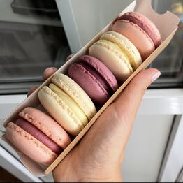 Lavlavcakes