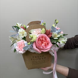 Yashel.flowers