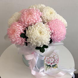 Anna Flowers studio 