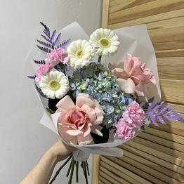 RAYYAN FLOWERS