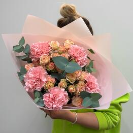 ЦВЕТЫ МАНЯТ flowers shop