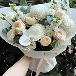 ONLY FLOWERS