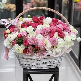 MARIA FLOWERS