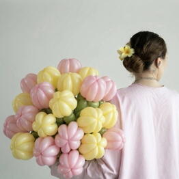 BLOOM ROOM