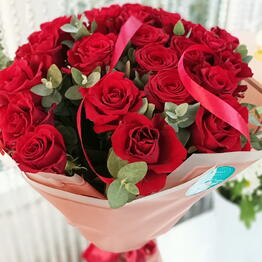 Valena's Flowers