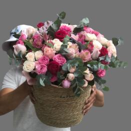 Versal' flowers
