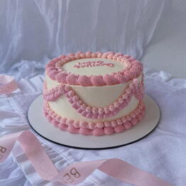Bento cake 