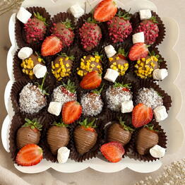 Клубника в шоколаде “Love&Choco”