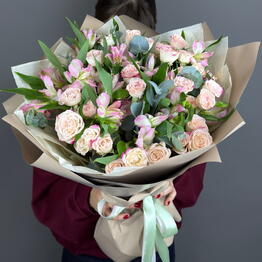Lilia Flowers