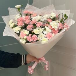Liana Flowers