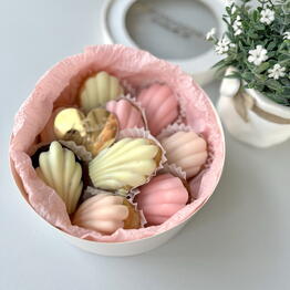 ARoma_to_cake