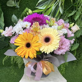 House of flowers "Love gardens"