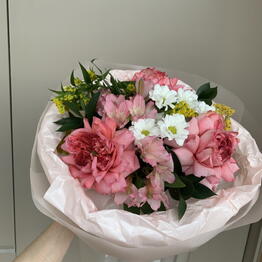 Nimfeya Flowers