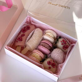Di and Sweets