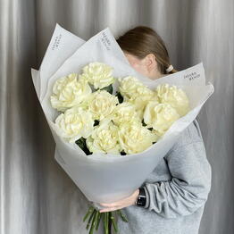 Potseluy&Flower