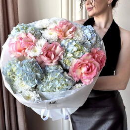 Royal flowers 