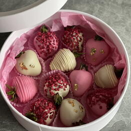 Hochu eshchyo 🍓 klubnika v shokolade