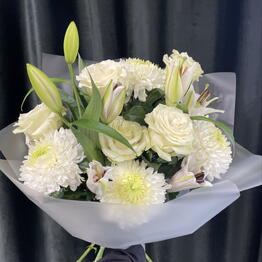 AlstroMariA flowers