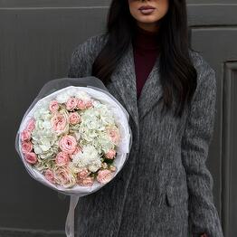 Liana Flowers