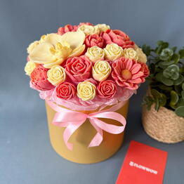 Stydiya vkysnih byketov Sweetflower