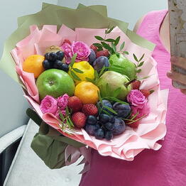 The strawberry case. Gift Workshop