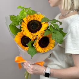 FLOflowers x Зюзино