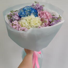 Maksi Flora