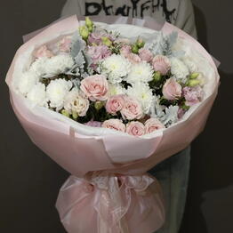 Любовь в лепестках