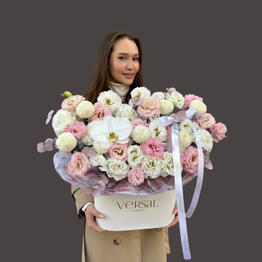 Versal’ flowers