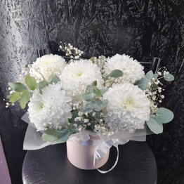 Flowers by Araxia
