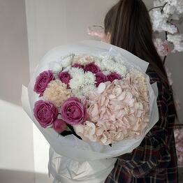 Bloom.by.bar