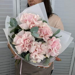 P’ionova flowers