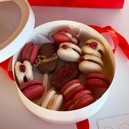 Di and Sweets