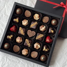 Victera Decor and Chocolate